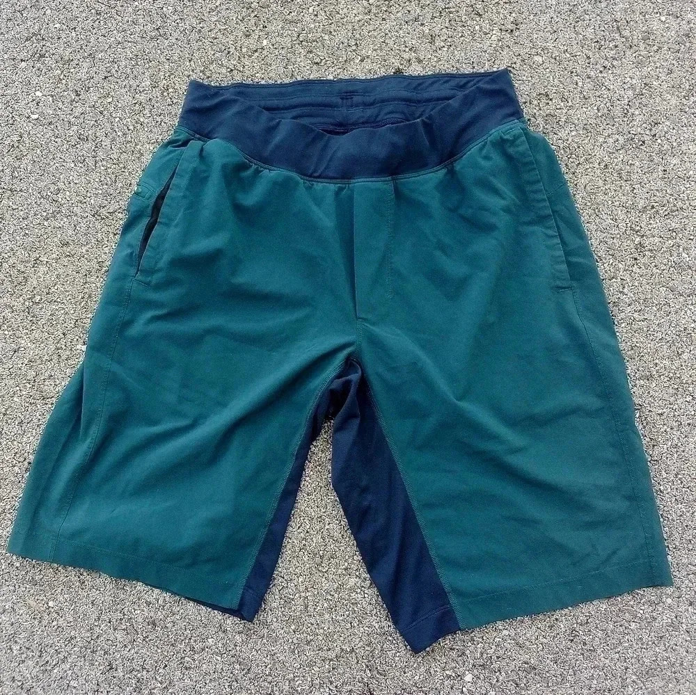 Lululemon T.H.E. Short Linerless Multisport Dark GreenMen’s Size Medium - Picture 6 of 6
